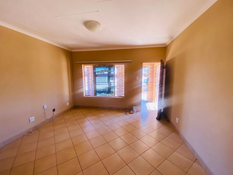 To Let 3 Bedroom Property for Rent in Kathu Northern Cape